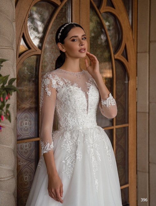 https://www.sposa-lia.com/images/stories/virtuemart/product/396       (2).jpg